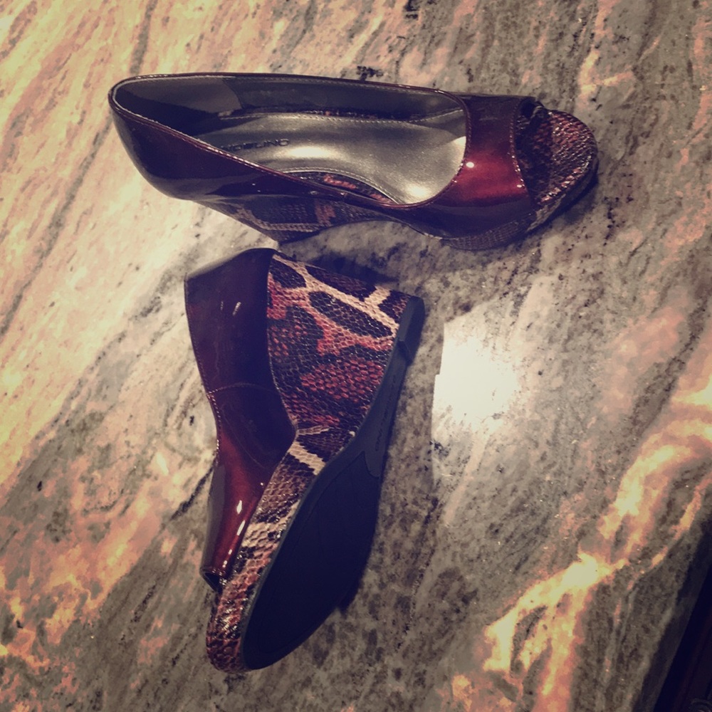 Bandolino wedges size 6 1/2